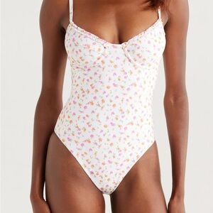 Kulani Kinis Double Ruffle Underwire One-Piece Size small